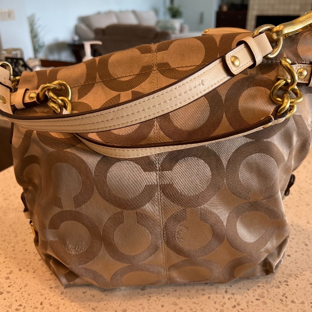 Coach purse